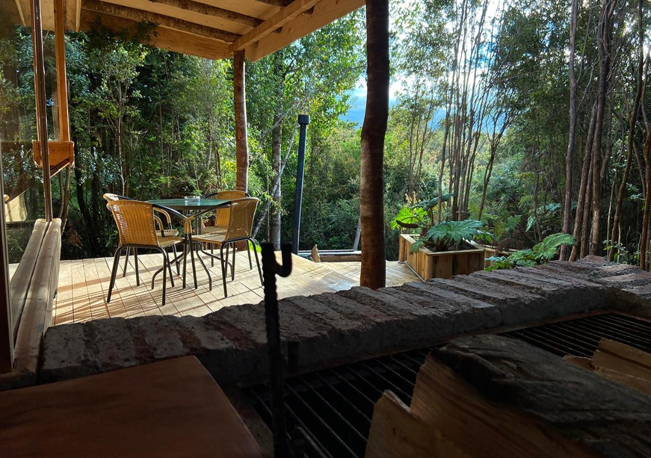 פורטו ואראס Cabanas Los Cantos Del Chucao מראה חיצוני תמונה