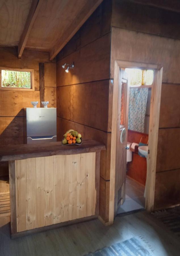 פורטו ואראס Cabanas Los Cantos Del Chucao מראה חיצוני תמונה