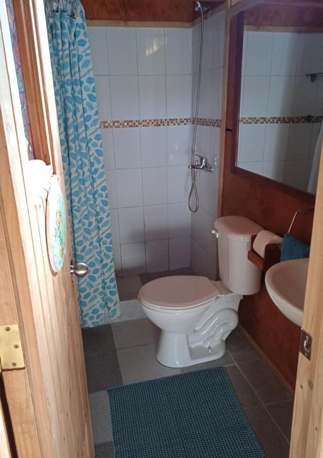 פורטו ואראס Cabanas Los Cantos Del Chucao מראה חיצוני תמונה