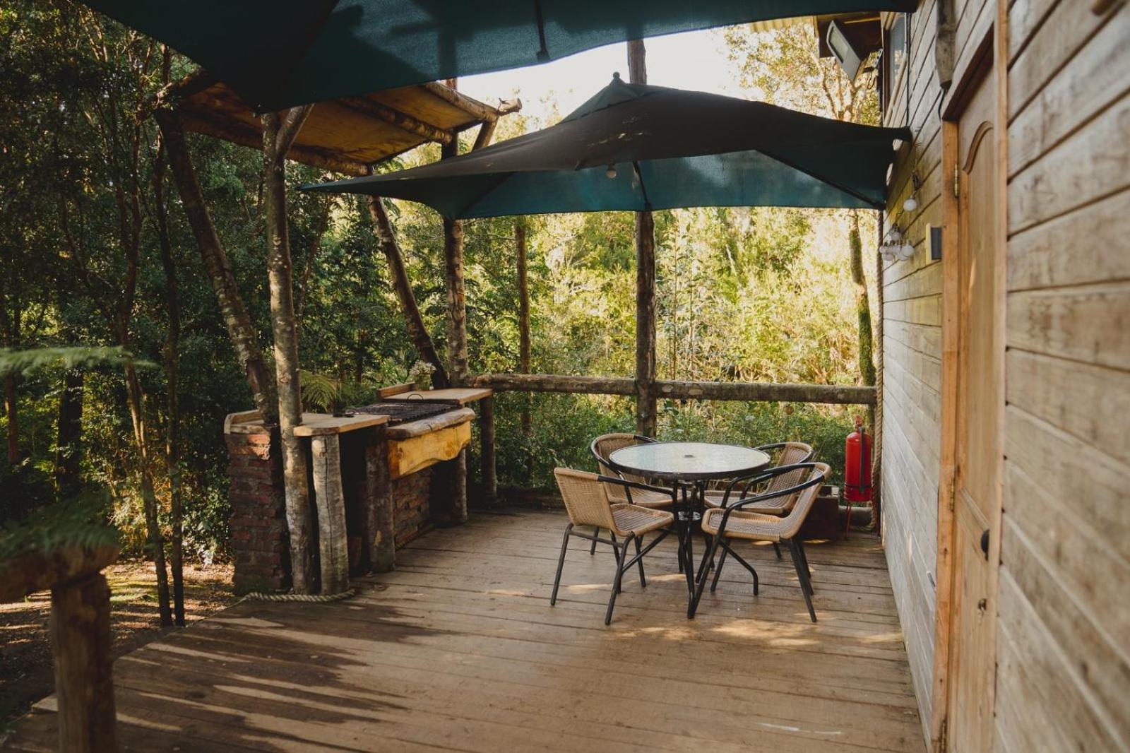 פורטו ואראס Cabanas Los Cantos Del Chucao מראה חיצוני תמונה